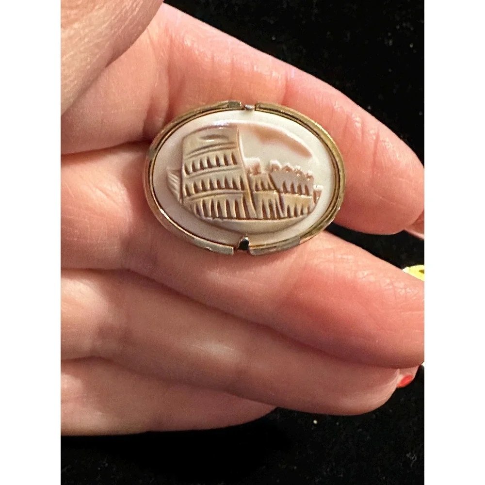 Swank Cuff Links Carved Cameo‎ Rome Colosseum